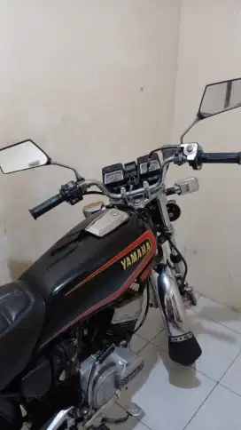 DIJUAL RX KING COBRA PERTAMA 1983 HITAM