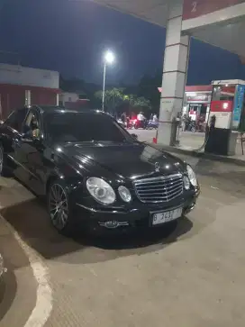 mersi E200K  W211 sehat pisan mewah