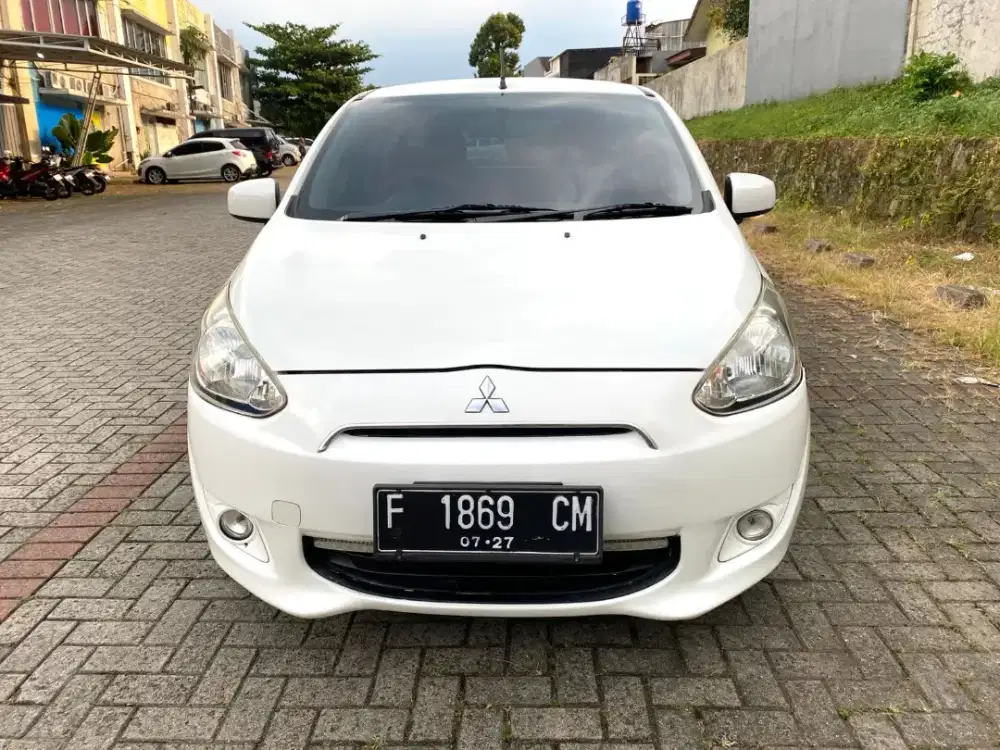 Dillego MITSUBISHI MIRAGE GLX WHITE GLOWING FULL ORIAN 2014