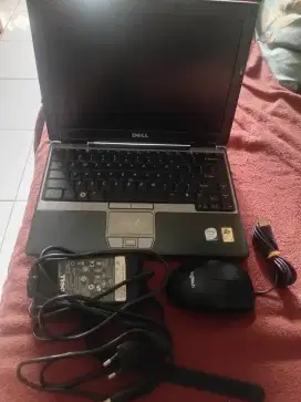 DELL Latitude D430