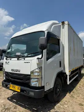 Isuzu NMR-81 box roda 6 th 2023