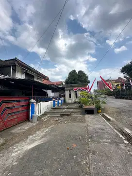 DIJUAL RUMAH HITUNG TANAH KENDALSARI SUHAT KOTA MALANG DEKAT KAMPUS UB