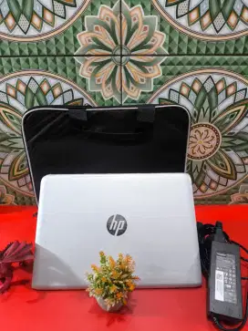 Laptop HP ENVY 13-F24 LAYAR QHD CORE i7 SSD