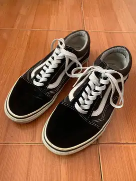Vans Old Skool Black and White