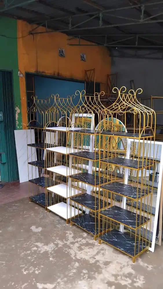 RAK SANGKAR BURUNG