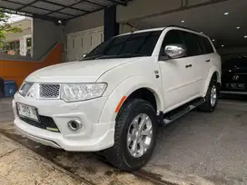 Low KM Pajero Sport Dakar Limited Diesel 2.5 A/T 2013 Mitsubishi Mulus