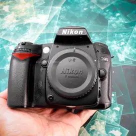 Nikon D90 Body Only. Used. sc 30rb