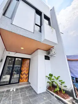 Jual Rumah Lokasi Premium