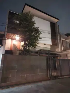 Dijual Rumah Mewah di Rajawali Sakti  Bandung harga Di Bawah Pasaran