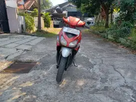 Bismillahirrahmanirrahim dijual BU CEPAT Motor Honda Vario110 Thn 2006