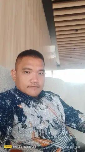 Saya sedang mencari loker driver pribadi