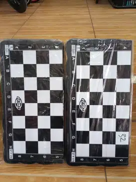 mainan anak papan catur