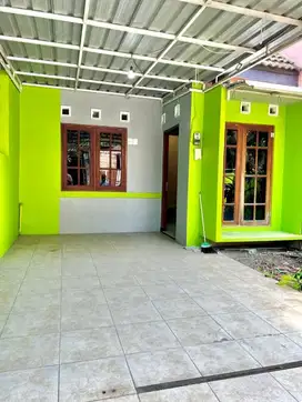 RUMAH MURAH DUA LANTAI SIAP HUNI DI BUKIT KENCANA JAYA SEMARANG  RUMAH