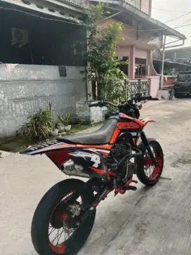 Supermoto basic Megapro