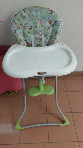 Kursi makan anak merk graco