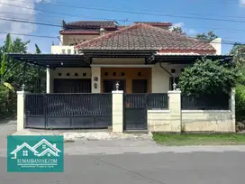 Disewakan Rumah 4 Kamar Dekat LPMP Kalasan; Cocok Utk Keluarga &Kantor
