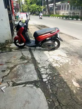 Jual motor Yamaha lexi