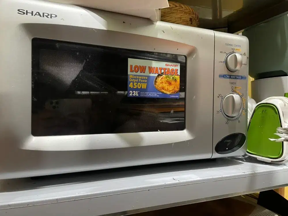 microwave sharp 23L