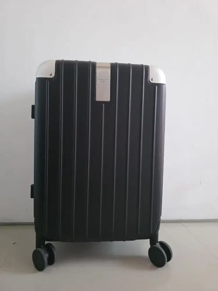 Koper Kabin Danke 2nd Black 20inch