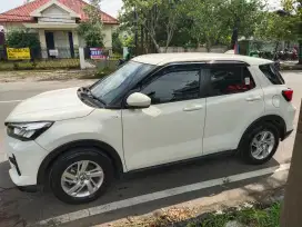 Jual Raize 1.2 G metic 2021 putih, km 72 rban harga 170 jt nego