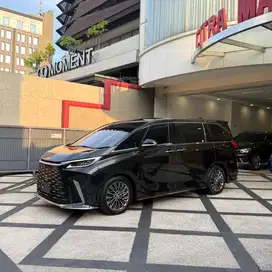 Lexus LM350h 7 seat 2024 nik 2023 4 seat alphard G vellfire g