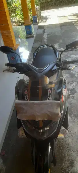 Nmax 2016 Plat B