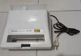 Sandwich Toaster/Alat Panggang Roti Maspion,Fungsi Normal,murah,NET.