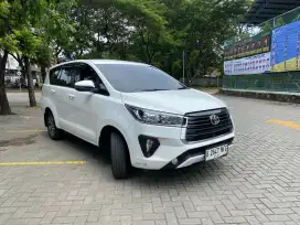 TOYOTA  INNOVA.   G. AT DIESEL 24