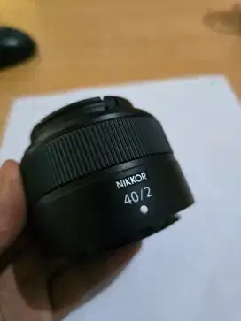 lensa nikon z 40mm F2