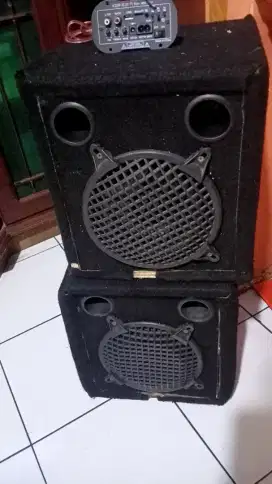 Speaker box 8 inc, komplit dengan amplifier