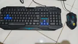 SEPAKET KEYBOARD GAMING REXUS WARFACTION + MOUSE GAMING REXUS RGB