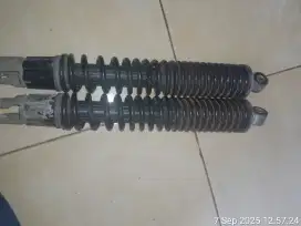 Sok belakang pcx 160 ori
