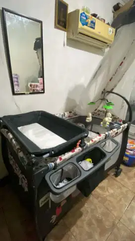Box bayi Pliko tempat tidur