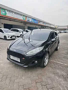 Ford Fiesta S 2013 AT Matic 1.5 TCM Aman Gas Murah Harganya