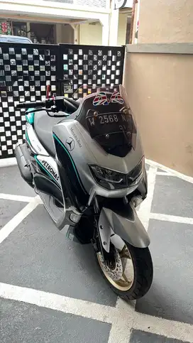 Nmax 2021 Silver Connected