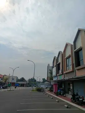 Ruko Fedora Park Suvarna Sutera Tangerang Dijual