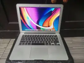 Jual laptop MacBook Air 13, inch,2017 Intel Core i7, RAM 8/256