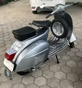 Vespa sprint 76