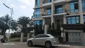 Dijual Rumah Baru Hook Cantik Dengan Lift Di Pondok Indah
