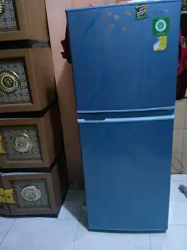 Kulkas Sharp 2 pintu