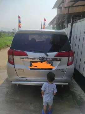 Jual mobil calya
