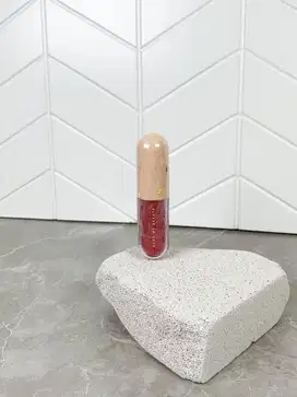 Dear Me Beauty Serum Lip Tint