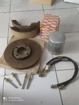 Dijual spare part mobil dan benda antik koliksi