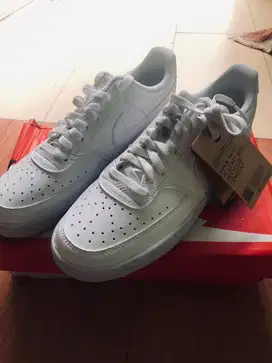NIKE AIRFORCE 1 FULLWHITE