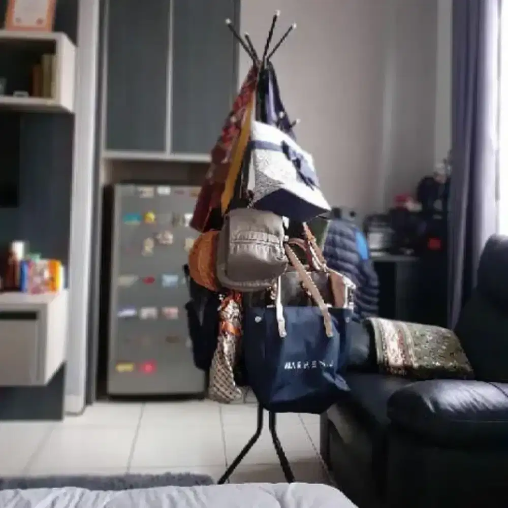 Rak gantungan jaket pakaian tas besi