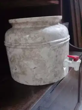 Marmer hiasan bentuk air minum