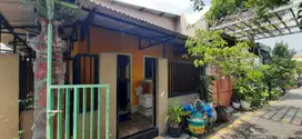 RUMAH DI JALAN KEDUNG RUKEM 2, KEDUNGDORO, TEGALSARI SURABAYA