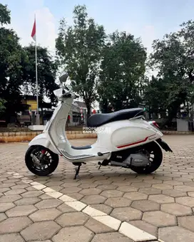 VESPA SPRINT S 150 IGET ABS FACELIFT 2022 BERGARANSI