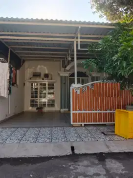 Rumah siap huni perum royal residence jakarta timur