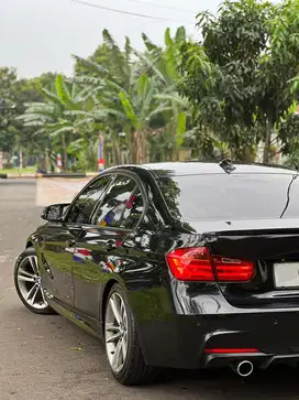 BMW 320i 2013 Bensin